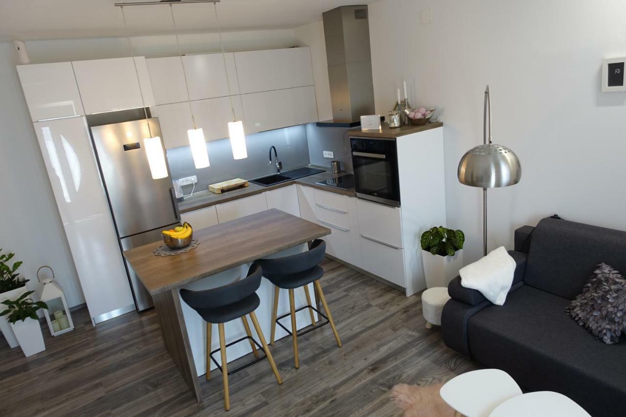 Apartman Maja Bol Extérieur photo
