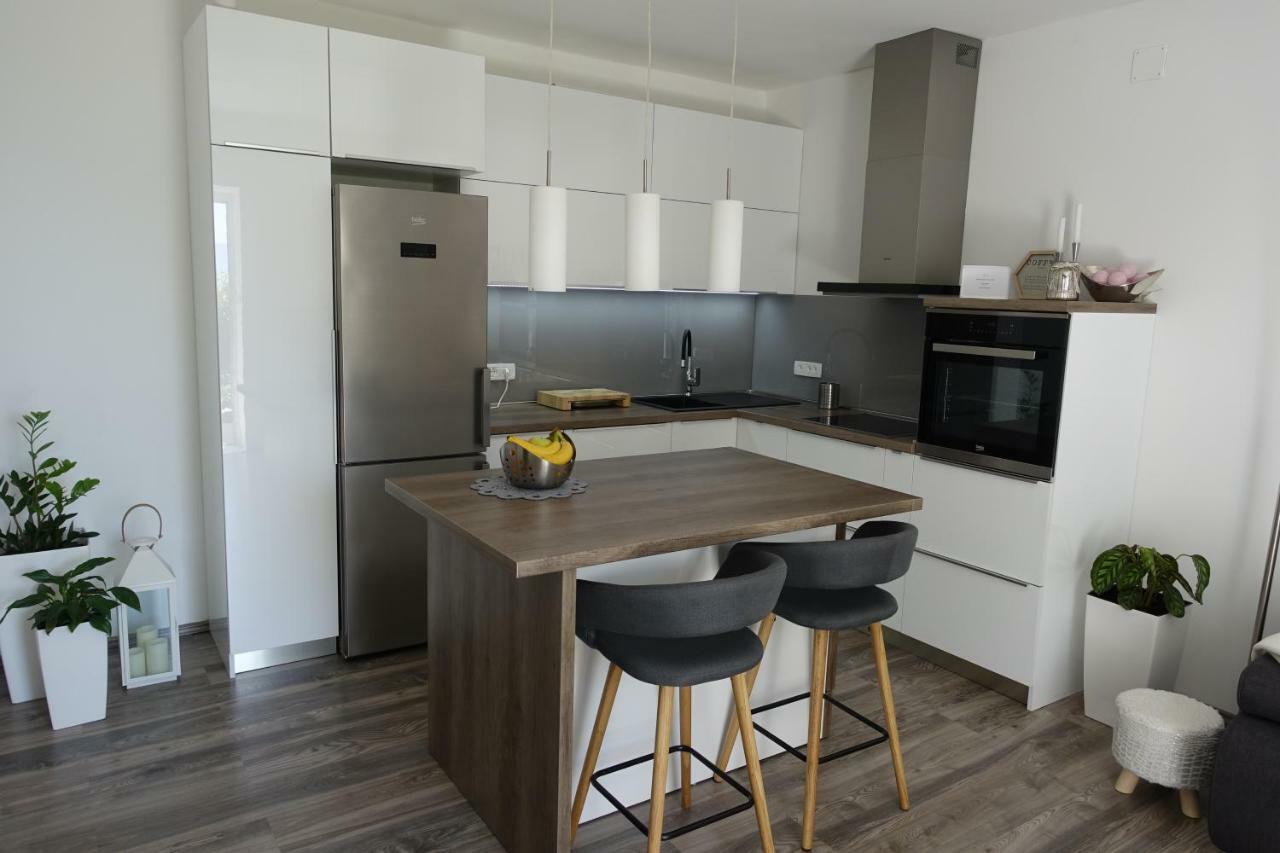 Apartman Maja Bol Extérieur photo