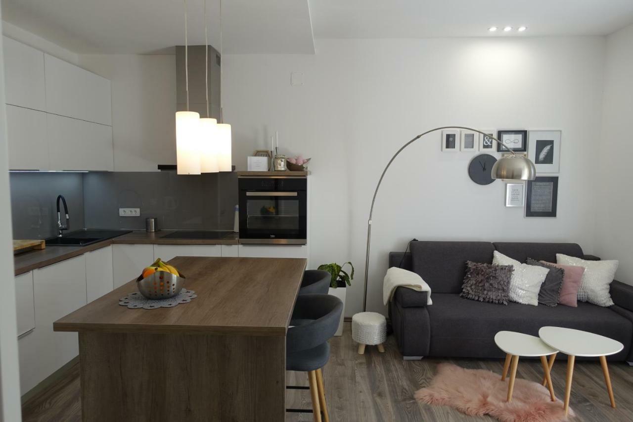 Apartman Maja Bol Extérieur photo