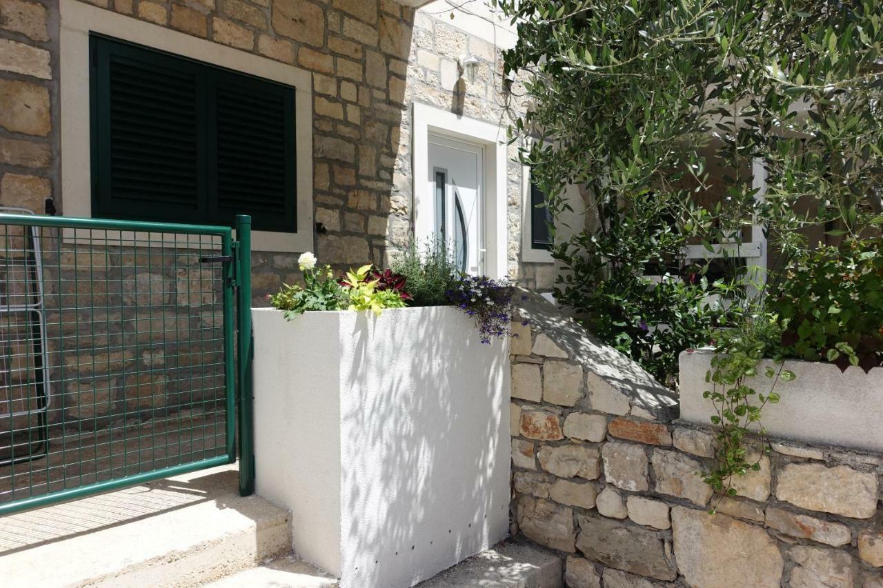 Apartman Maja Bol Extérieur photo